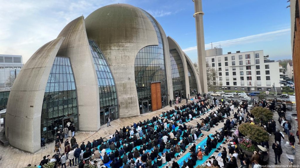 المسلمين في ألمانيا.. تقديرات جديدة تكشف حجم الجالية وتوقعات نموها